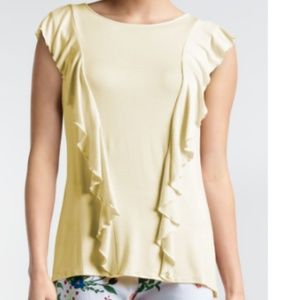 Joseph A Ruffled Knit Top Size: M